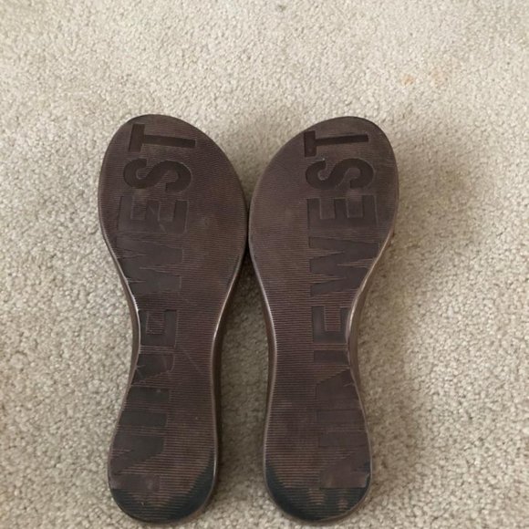 Nine West - Women's Slip On/Glide Sandals - Bronze -Size 9.5M - New in box - Picture 7 of 7